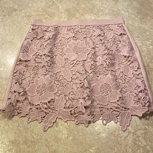 American eagle miniskirt size 6 color pink